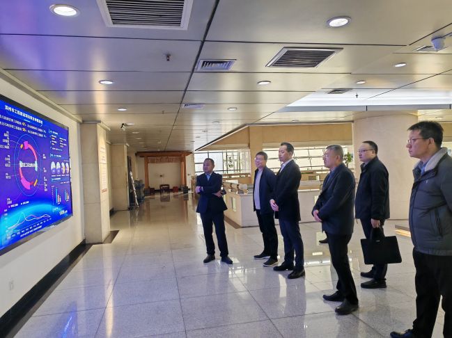 1700017145160001410.jpg bcab3279937109bcef9d2074f77f9bf.jpg